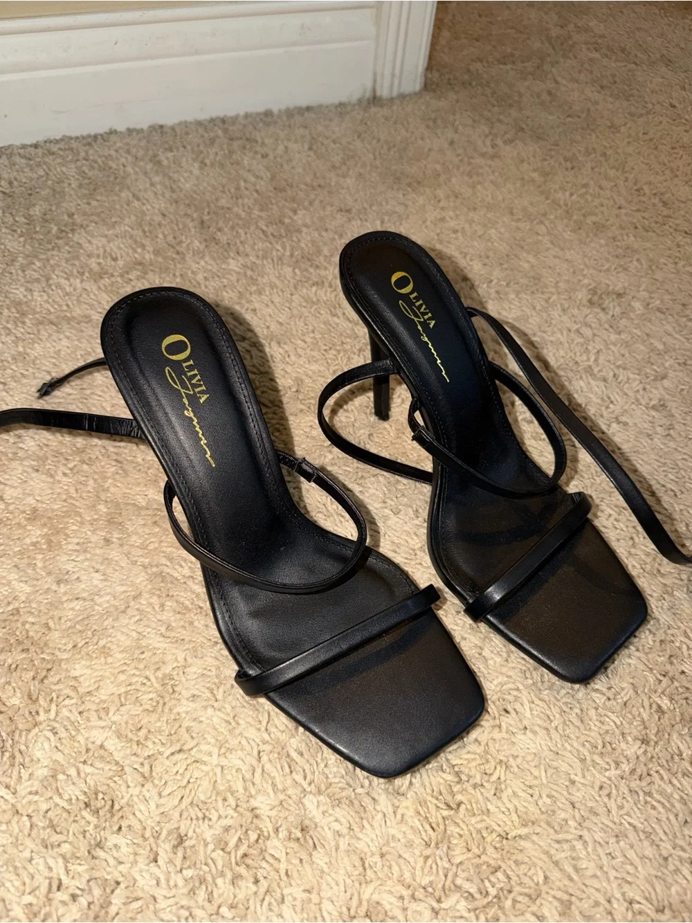Olivia Ferguson Black Strappy Square-Toe Stiletto Sandals